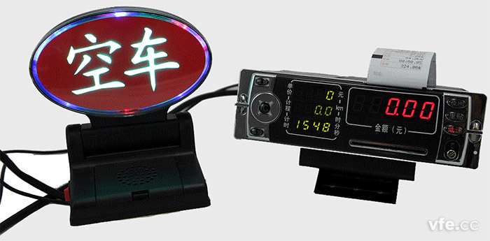 打車(chē)時(shí)候出租車(chē)上的計(jì)價(jià)器